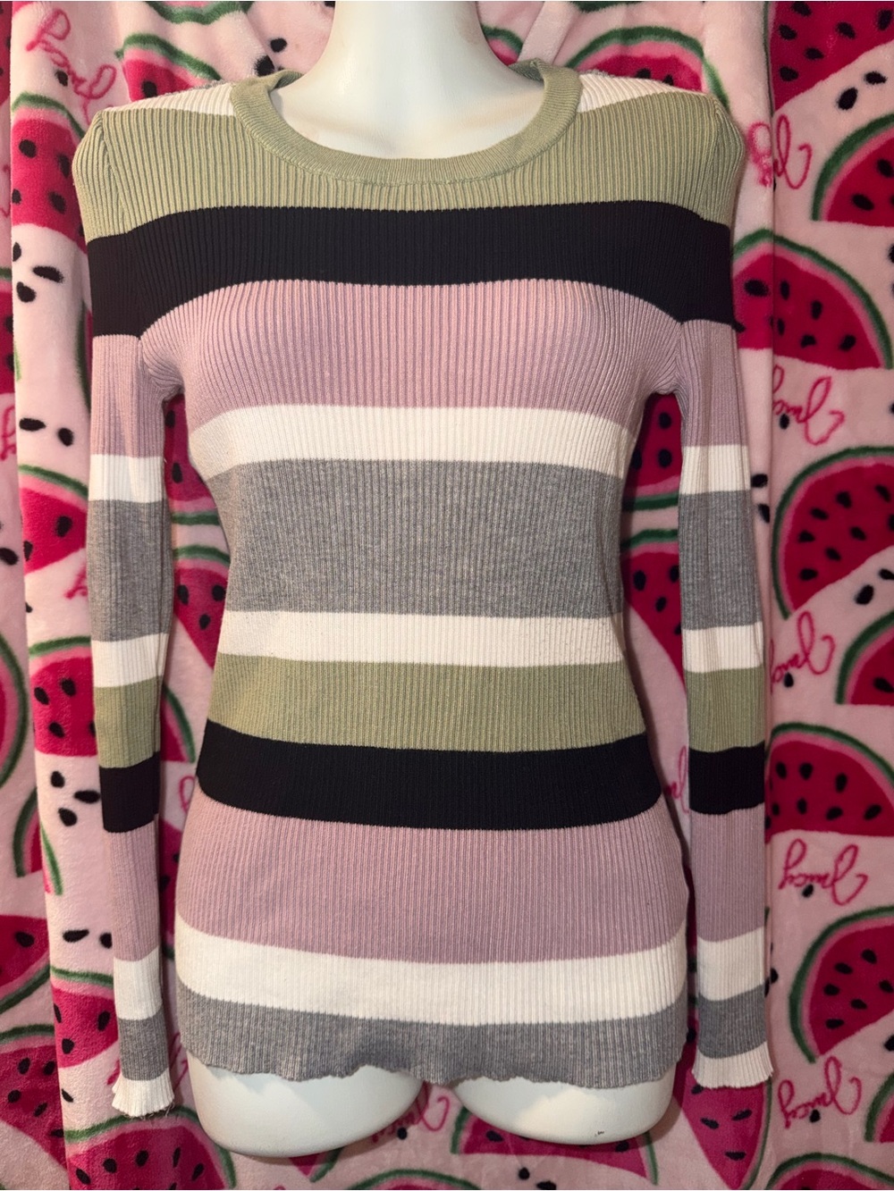 🩶💚 Striped Rib-Knit Sweater